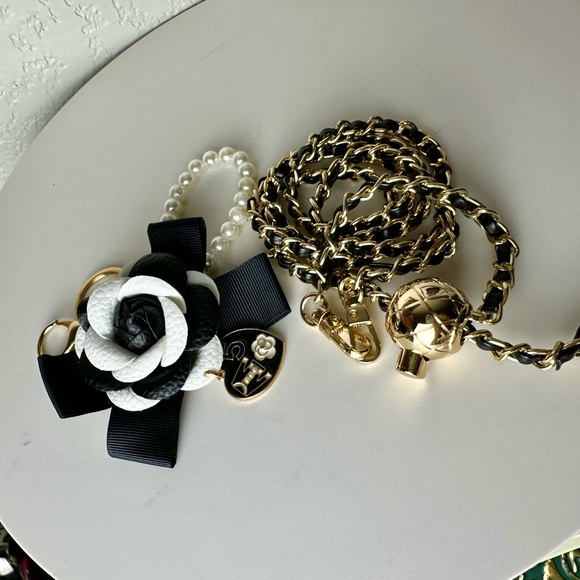 🔥Authentic CHANEL CC Caviar Pouch/Shoulder Bag - Picture 12 of 12